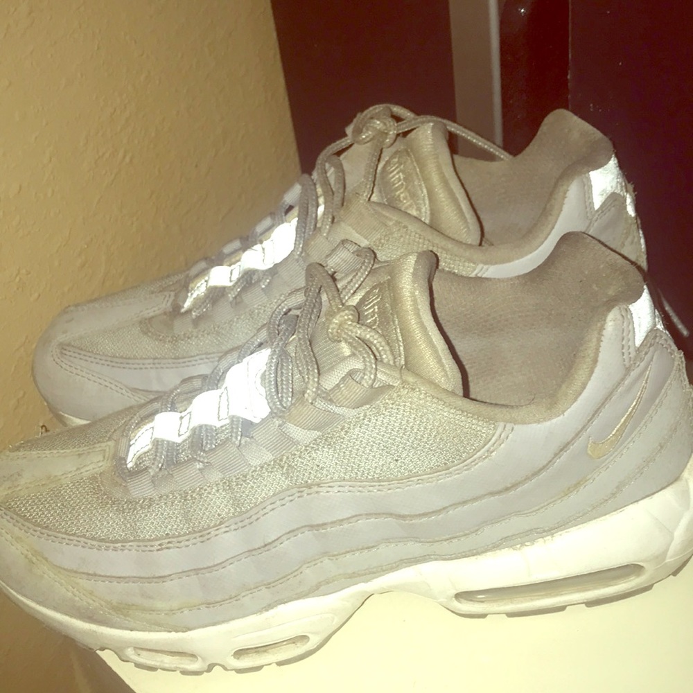 Air max 95s all grey and white